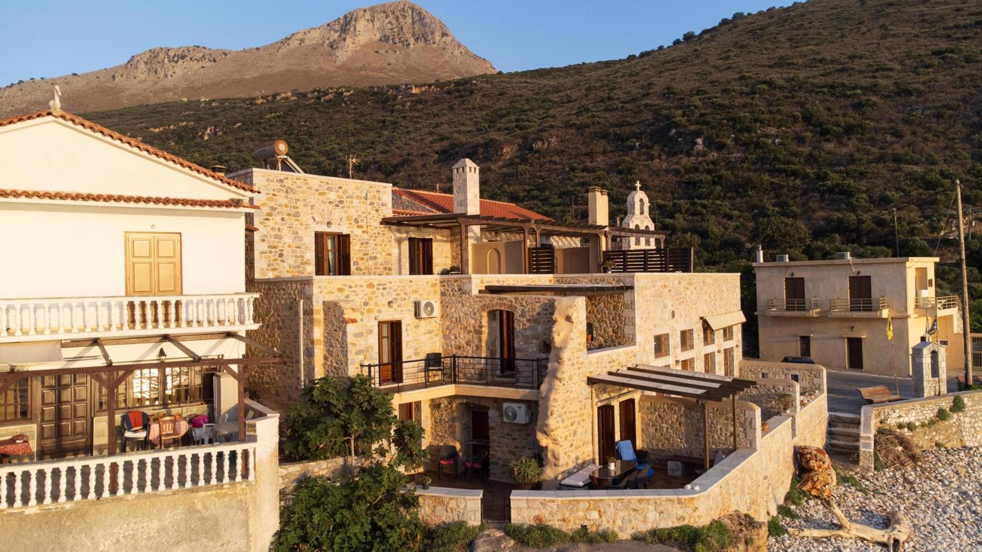 Sun Villa Néon Oítilon Екстериор снимка