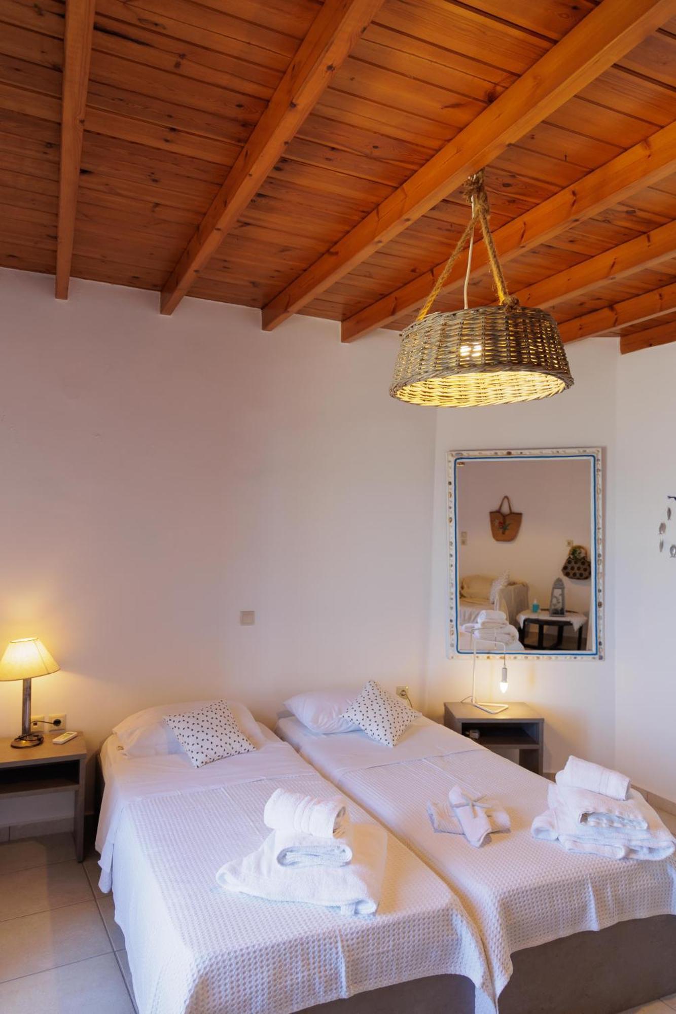 Sun Villa Néon Oítilon Екстериор снимка